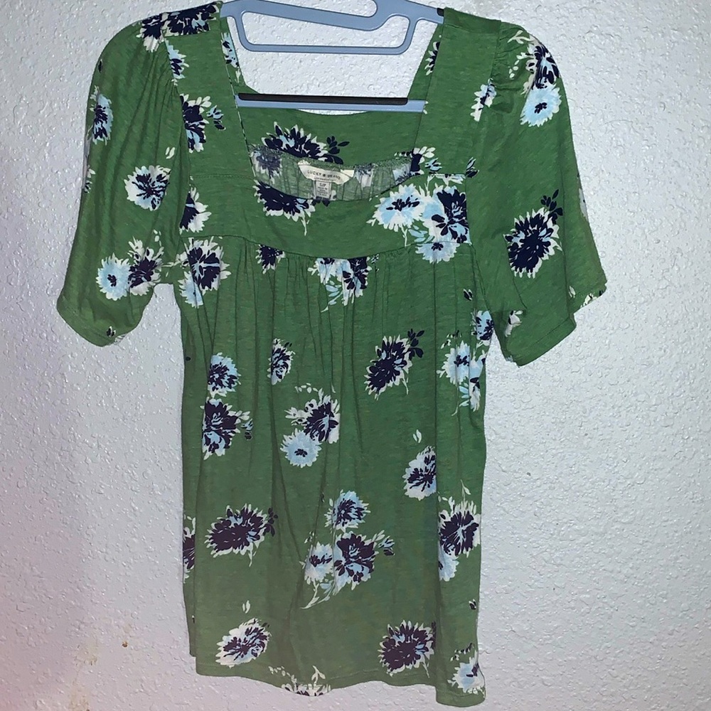 Lucky brand top